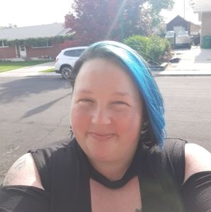 Meet your Posher, Caryn